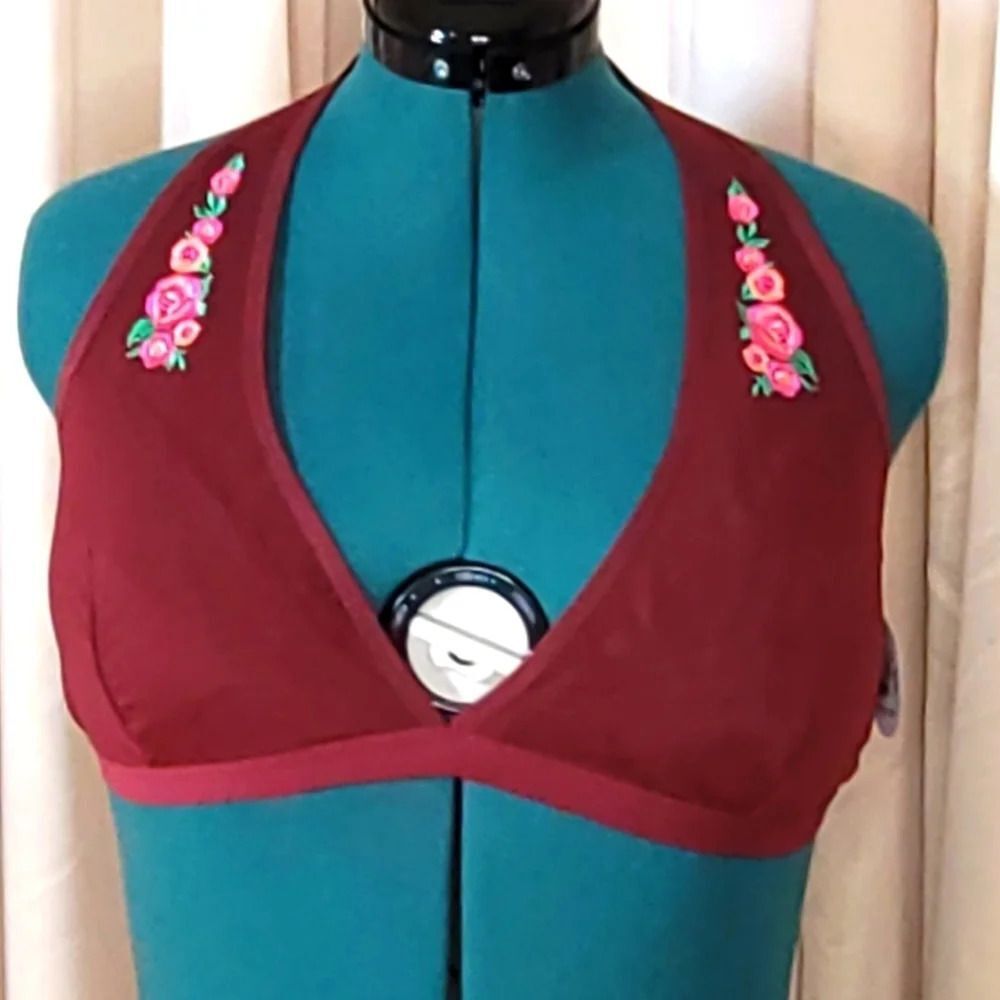 0024. NWTs ~ Burgandy & Rose Embroidery ~ Bra/Swim Top ~ NOT XL